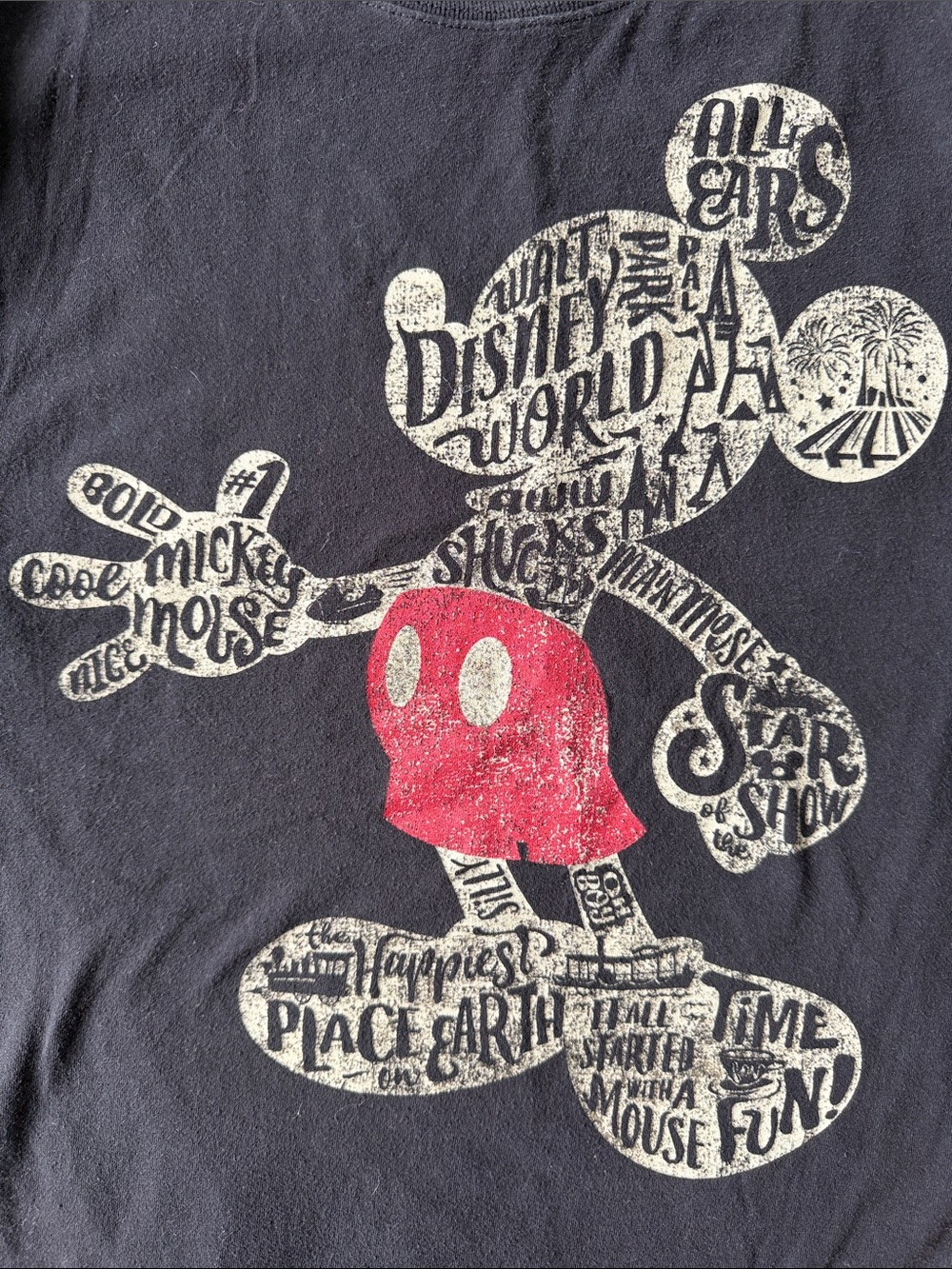 Hanes Men’s Beefy Vintage Mickey Tee - Picture 2 of 4